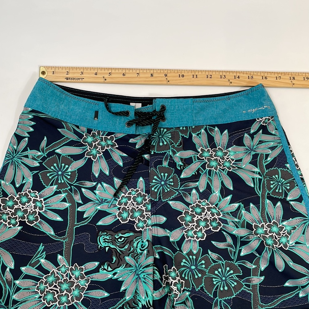 Quicksilver High Line Board Short 31 NWOT. Dry flight Water Repellent Fabric - Picture 10 of 13
